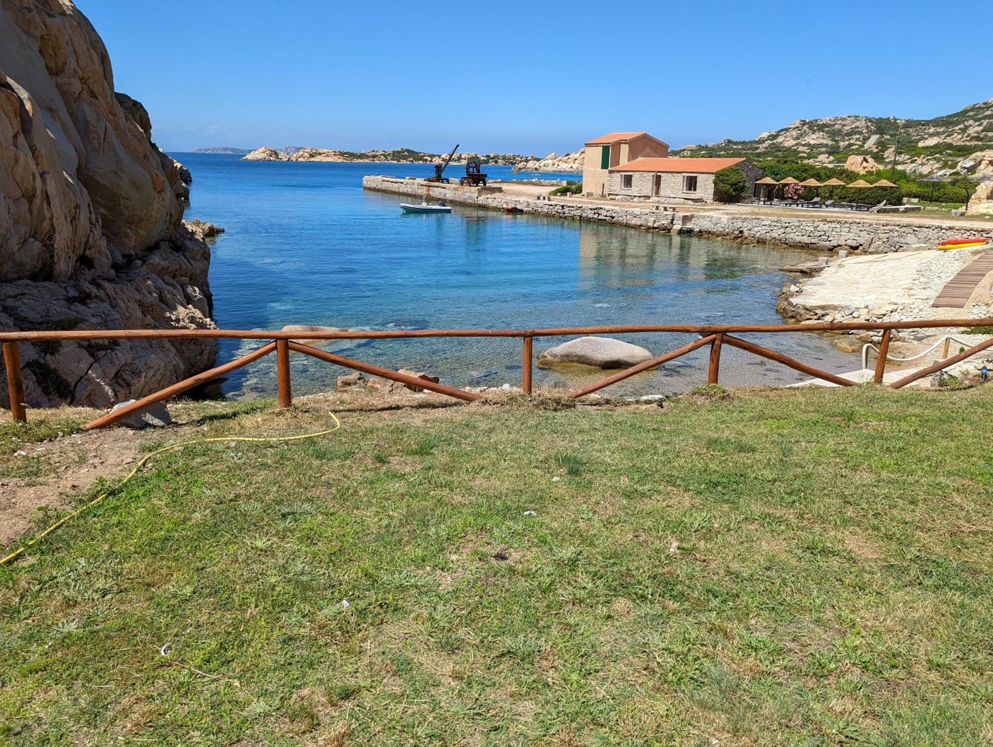 Residence Cala Francese - Case Sul Mare La Maddalena  Exterior photo